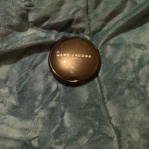 Marc Jacobs single eyeshadow in Om!g